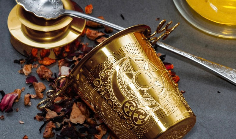 Charis Tea Infuser – Graceful Design, for Beautifully Balanced Brews