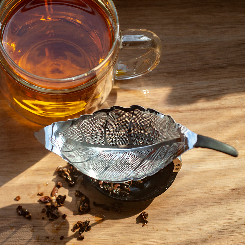 YEZI Leaf Shaped Tea Strainer
