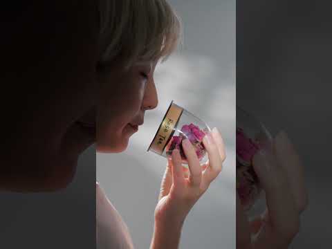 Aroma cups for exploring loose leaf teas through scent